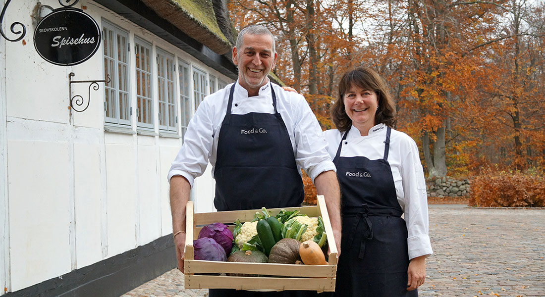 Køkkenchef Birgitte Sander Brandt og kok Mike